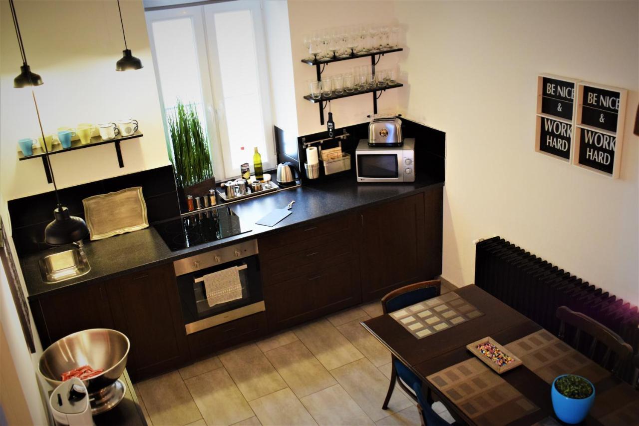 Your Gorgeous And Spacious Dream Home Free Parking Budapest Exterior photo